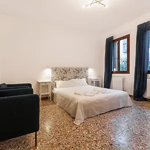  Affittacamere Casa Alimante